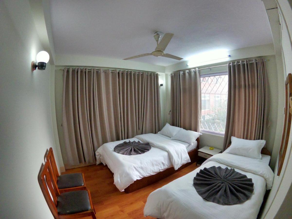 Om Tara Guest House Pvt Ltd Kathmandu Buitenkant foto
