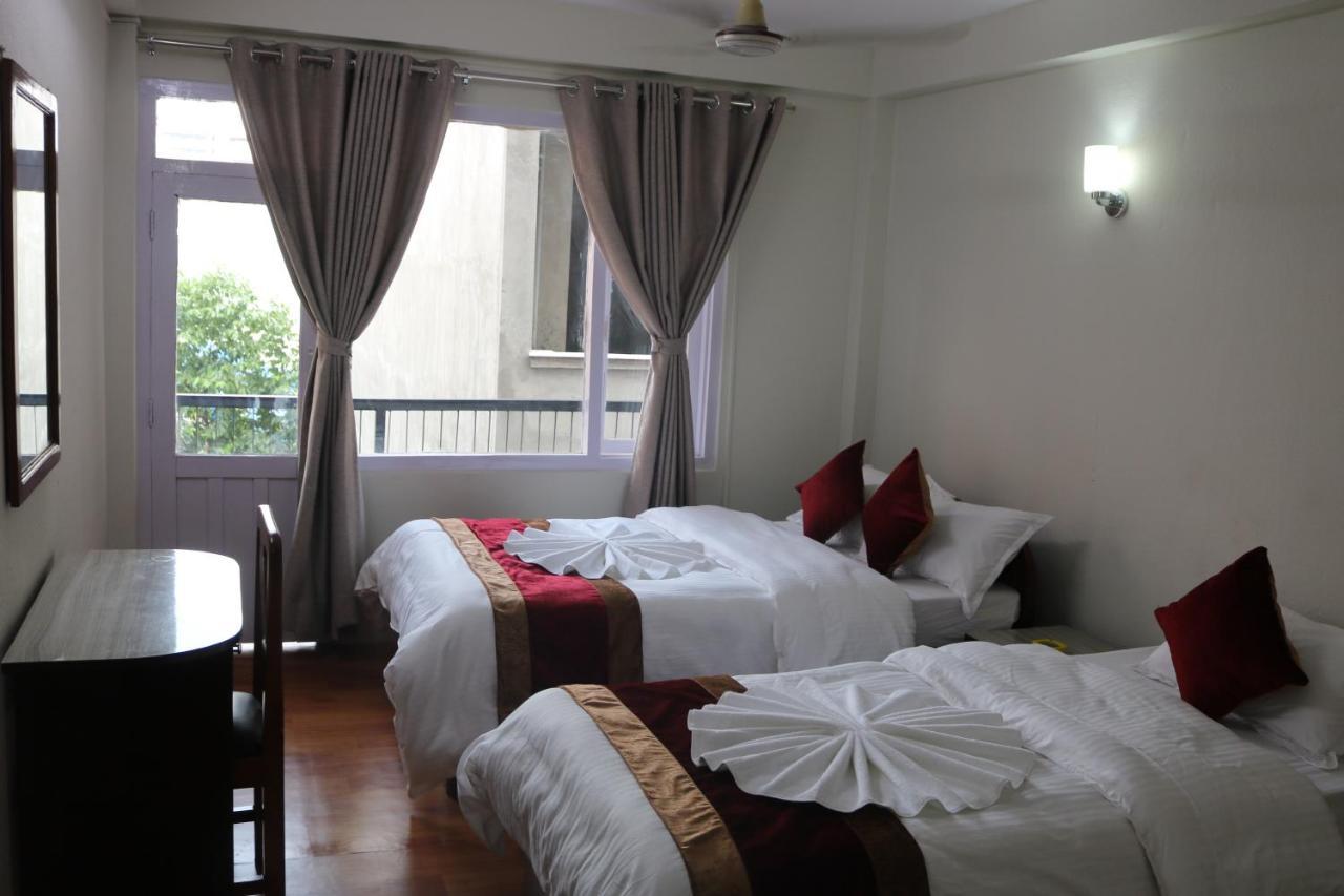 Om Tara Guest House Pvt Ltd Kathmandu Buitenkant foto