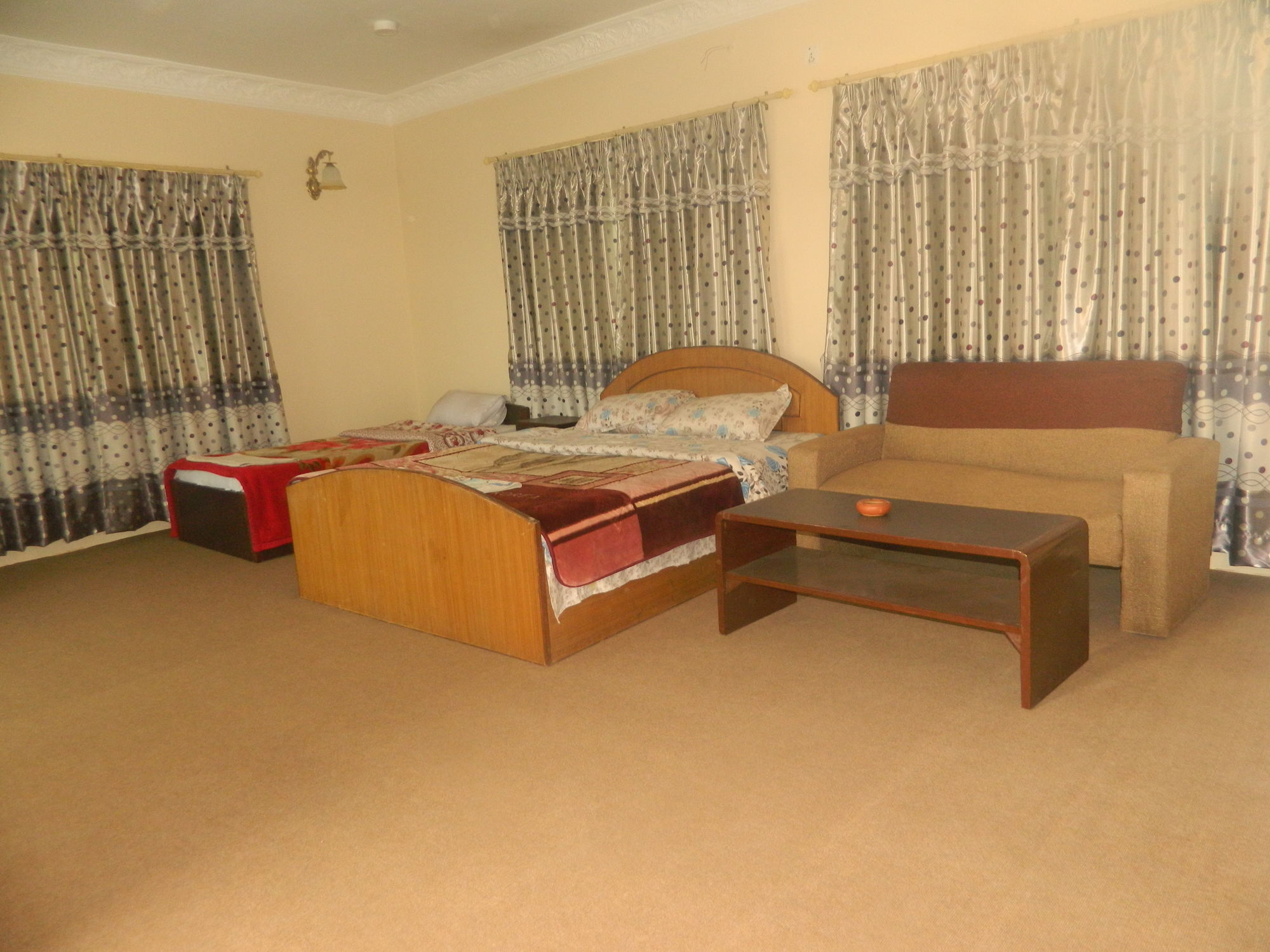 Om Tara Guest House Pvt Ltd Kathmandu Buitenkant foto