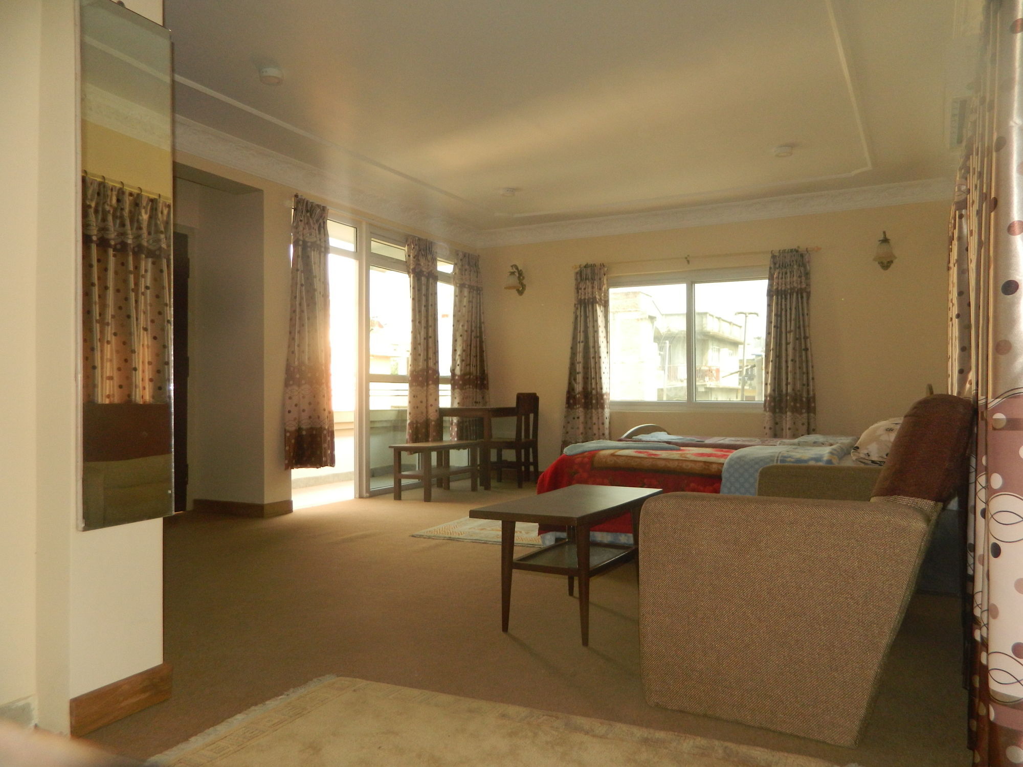 Om Tara Guest House Pvt Ltd Kathmandu Buitenkant foto