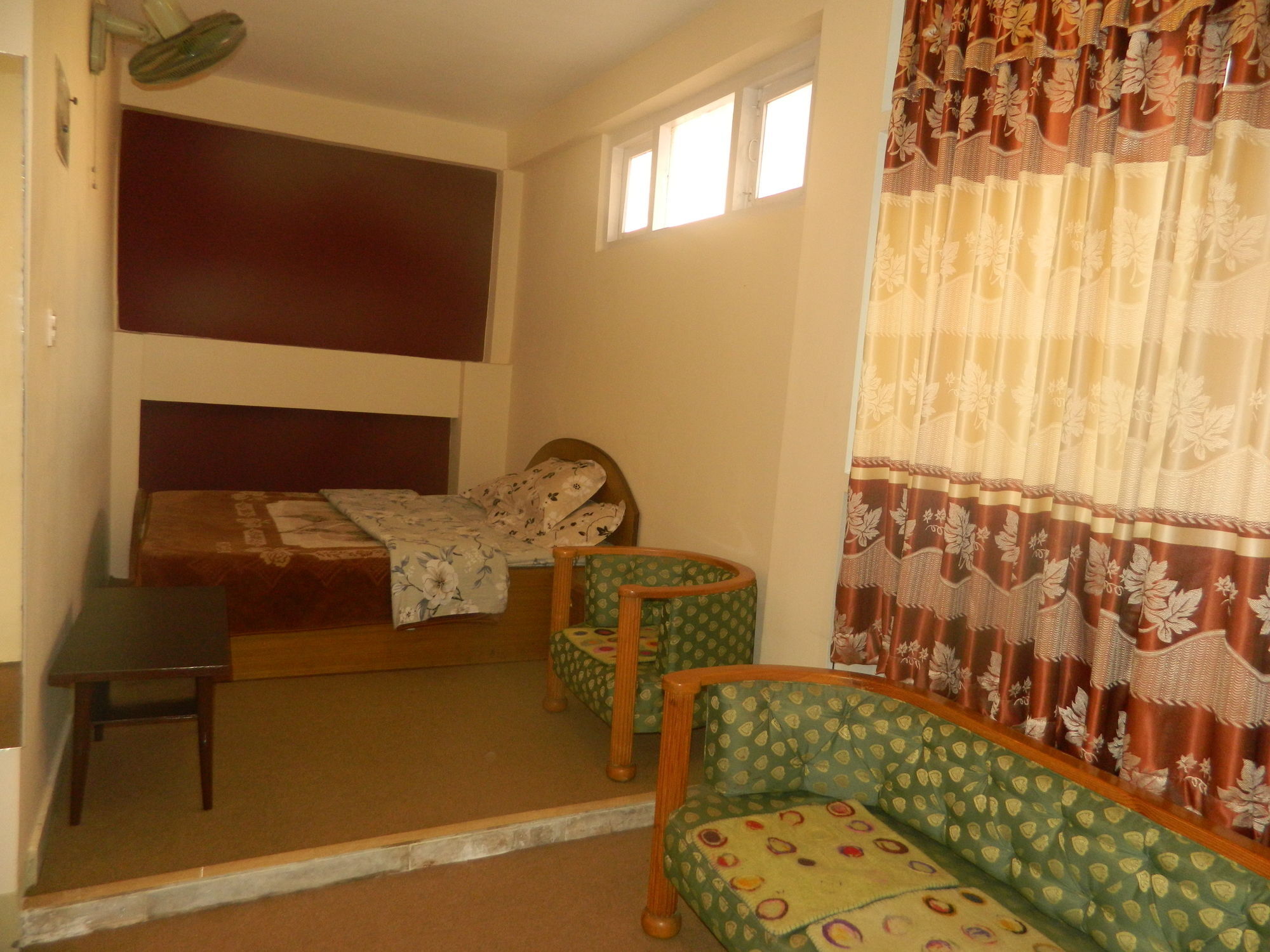 Om Tara Guest House Pvt Ltd Kathmandu Buitenkant foto